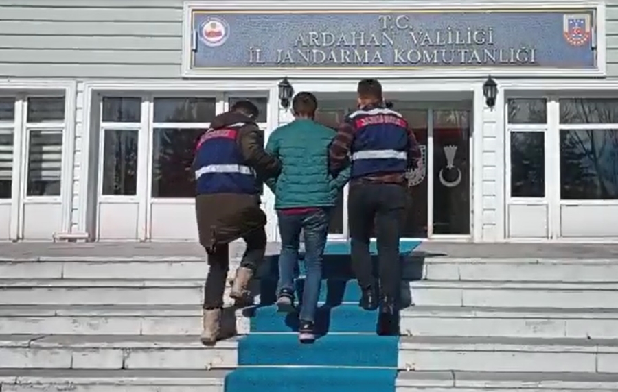 SOSYAL MEDYADAN TERÖR PROPAGANDASI YAPAN ŞAHIS TUTUKLANDI