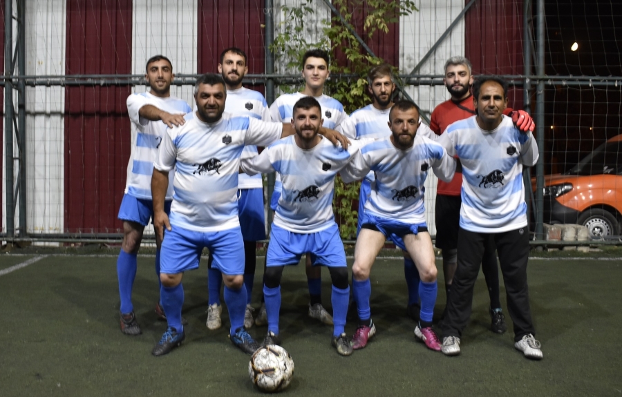 ÖDÜLLÜ HALI SAHA TURNUVASI BAŞLIYOR