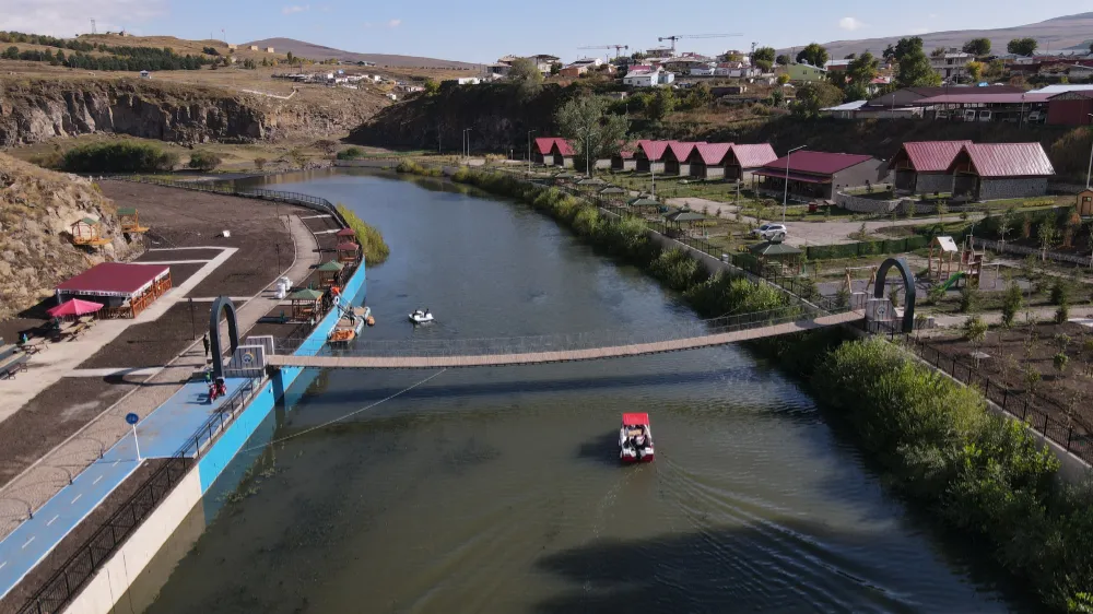 BAŞKAN DEMİR, KURA NEHRİ KIYISINA HAYAT VERDİ