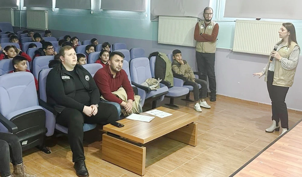 Ortaokulu Öğrencilerine gıda güvenliği eğitimi verildi