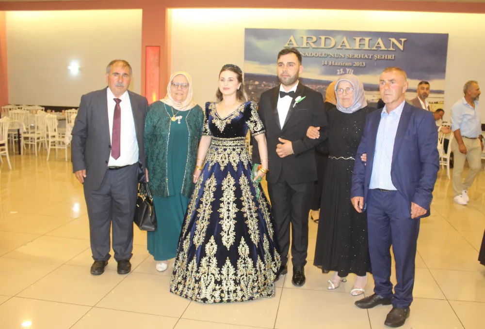 Kirman ve Sarıkaya ailelerinin mutlu günü