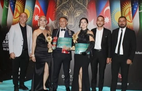 Ardahan Vakfı’na Çifte Ödül Gururu