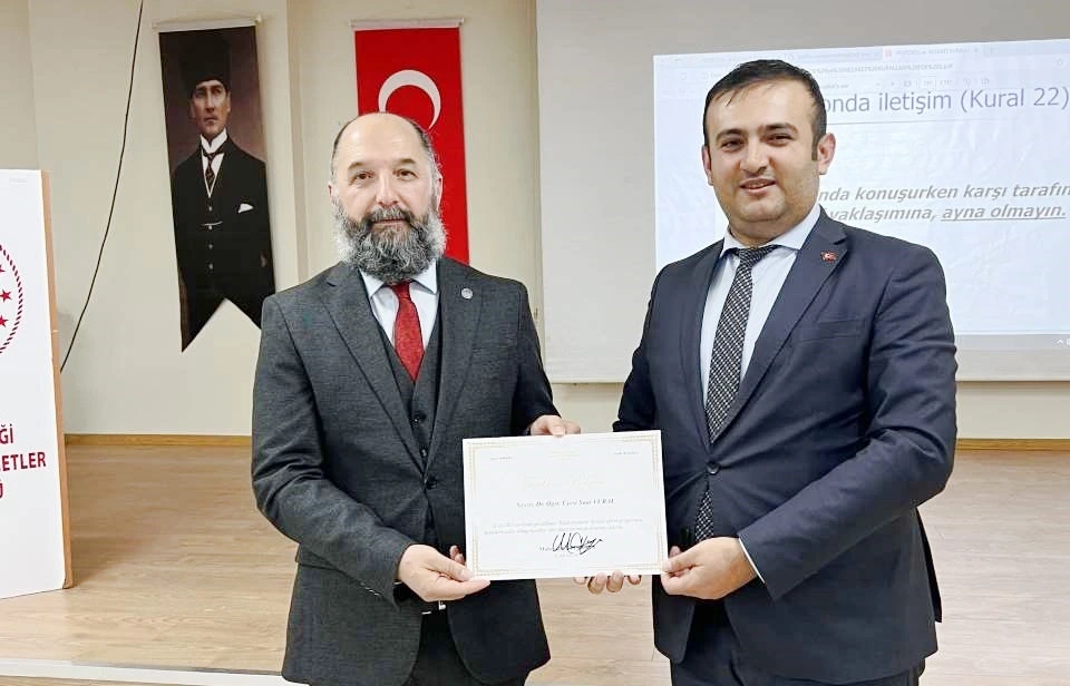 Adab-ı Muaşeret Eğitimi Düzenlendi