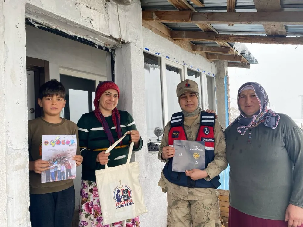 Kadınlara ‘KADES’ uygulaması anlatıldı