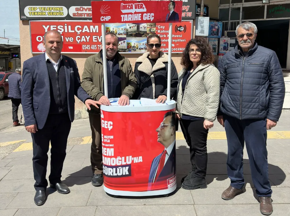 Ekrem İmamoğlu için imza kampanyası sürüyor