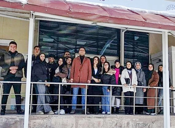 Çıldır MYO Öğrencilerinden Sosyal Hizmetler İl Müdürlüğü’ne Teknik Gezi