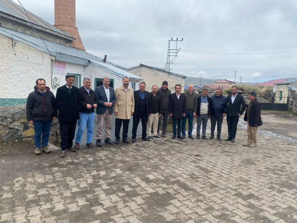 AK Partili yöneticiler her hafta farklı bir köyü ziyaret ediyor