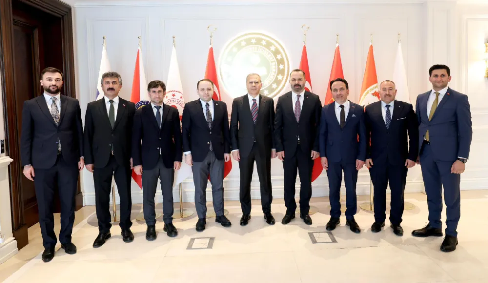 AK Parti Ardahan heyeti Ankara’ya çıkarma yaptı