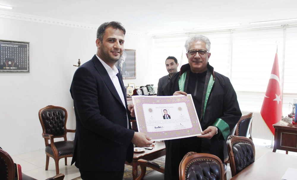 Mehmet Arkan, Avukatlık Mesleğine İlk Adımını Attı