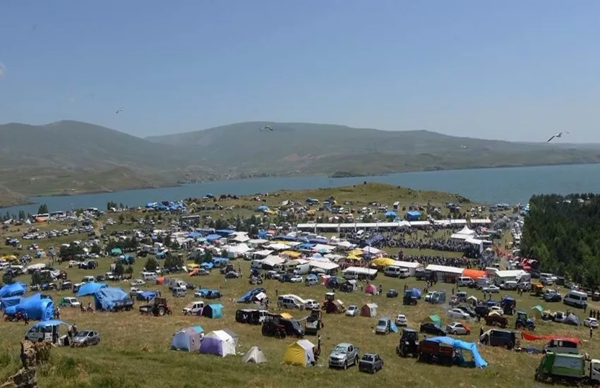 Ardahan’da festival tarihleri belli oldu