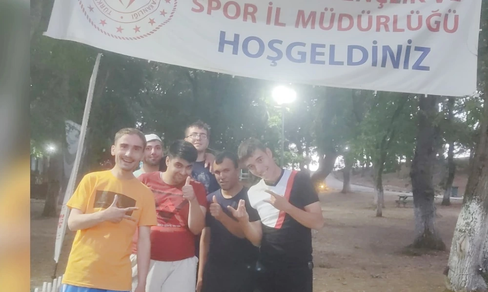 Ardahan’dan Özel Bireyler Şehit Ömer Halisdemir Kampı’na Katıldı