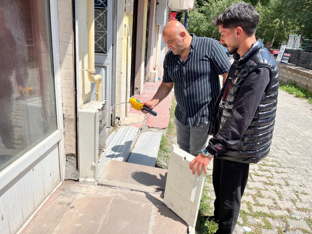 Ardahan’ı gaz kokusu sardı