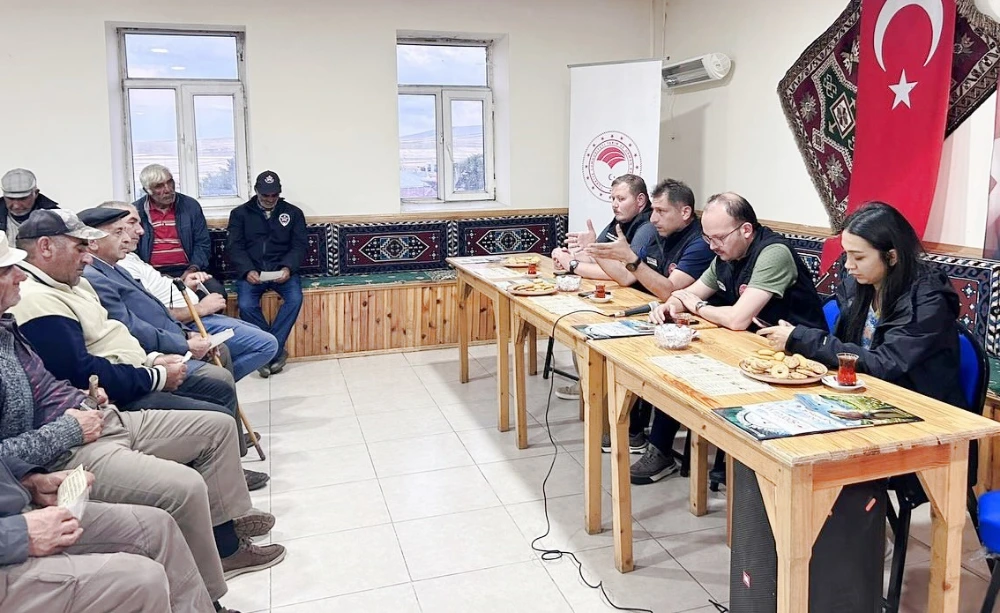 Tarım Müdürlüğü’nden üreticilere gece eğitimi